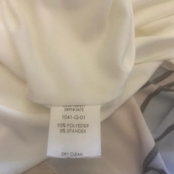 Chico's Camille Crochet Shift Dress Ivory Circles Size‎ 1 (8) 3/4 Bell Sleeve - Picture 5 of 5